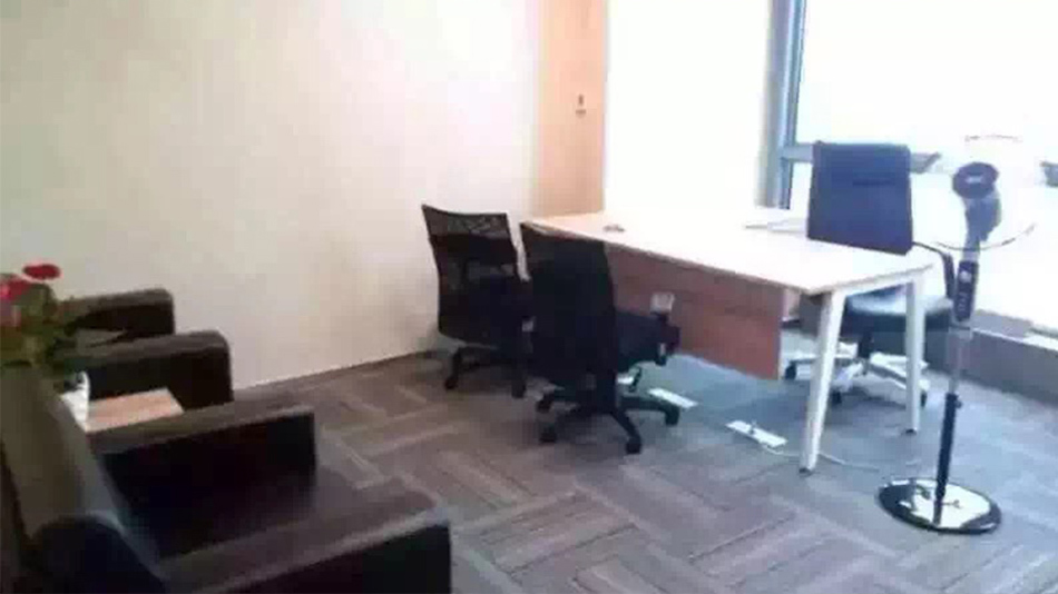 萬達(dá)廣場-歐時家具辦公家具定制案例